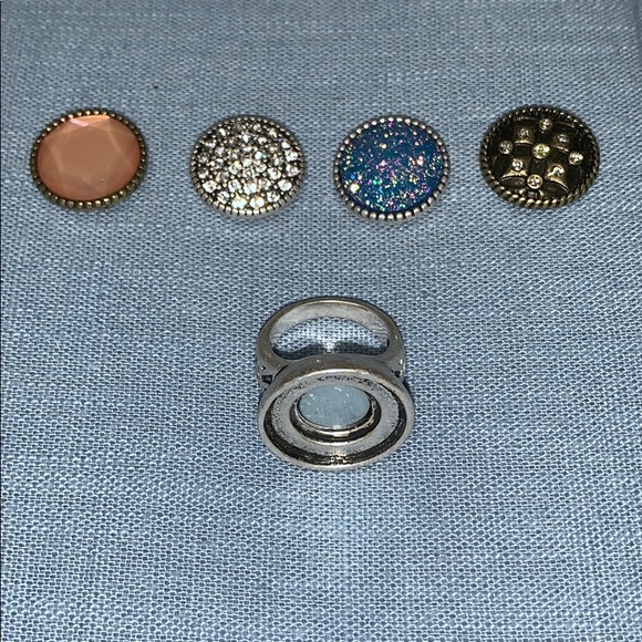 Interchangeable Ring - Picture 1 of 3